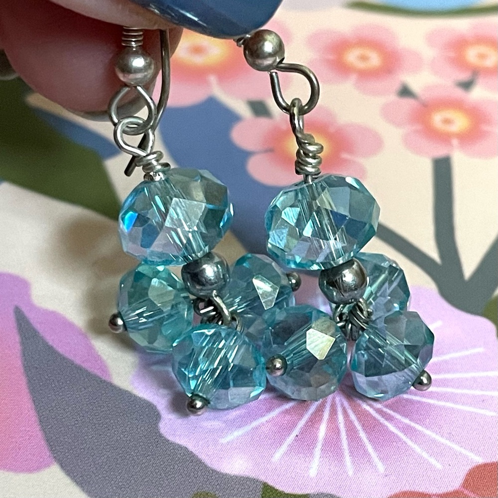 Vintage aqua blue & silvertone Swarovski-style dangle earrings